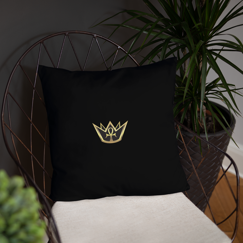 Crown & CA Basic Pillow